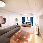 Downtown Oasis Unirii Apartment
