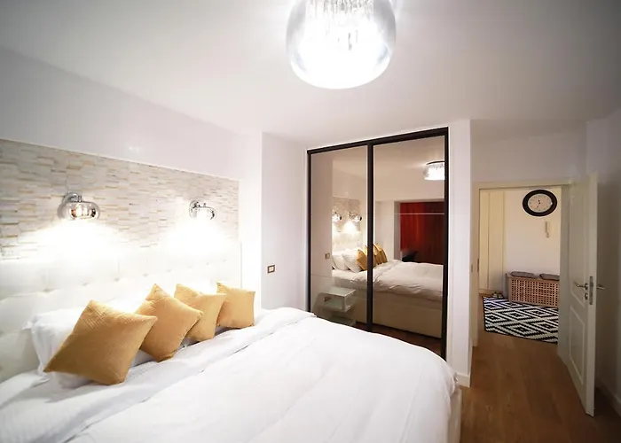 Downtown Oasis Unirii Apartmán *