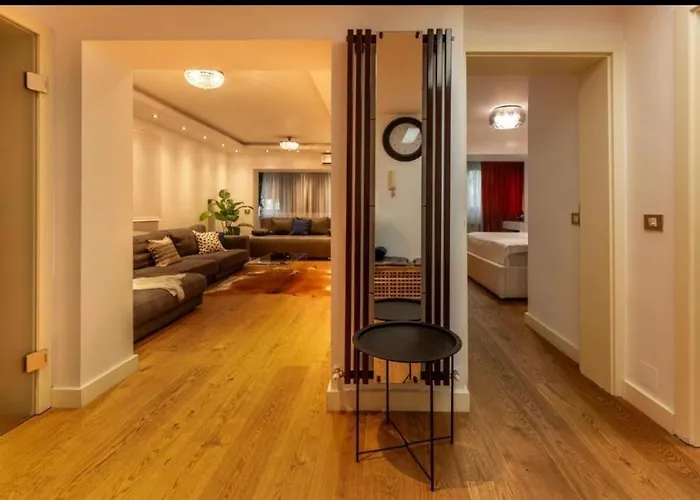 Downtown Oasis Unirii Apartmán *