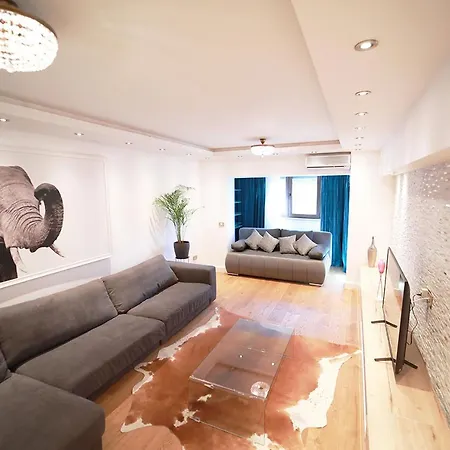 Downtown Oasis Unirii Апартаменти